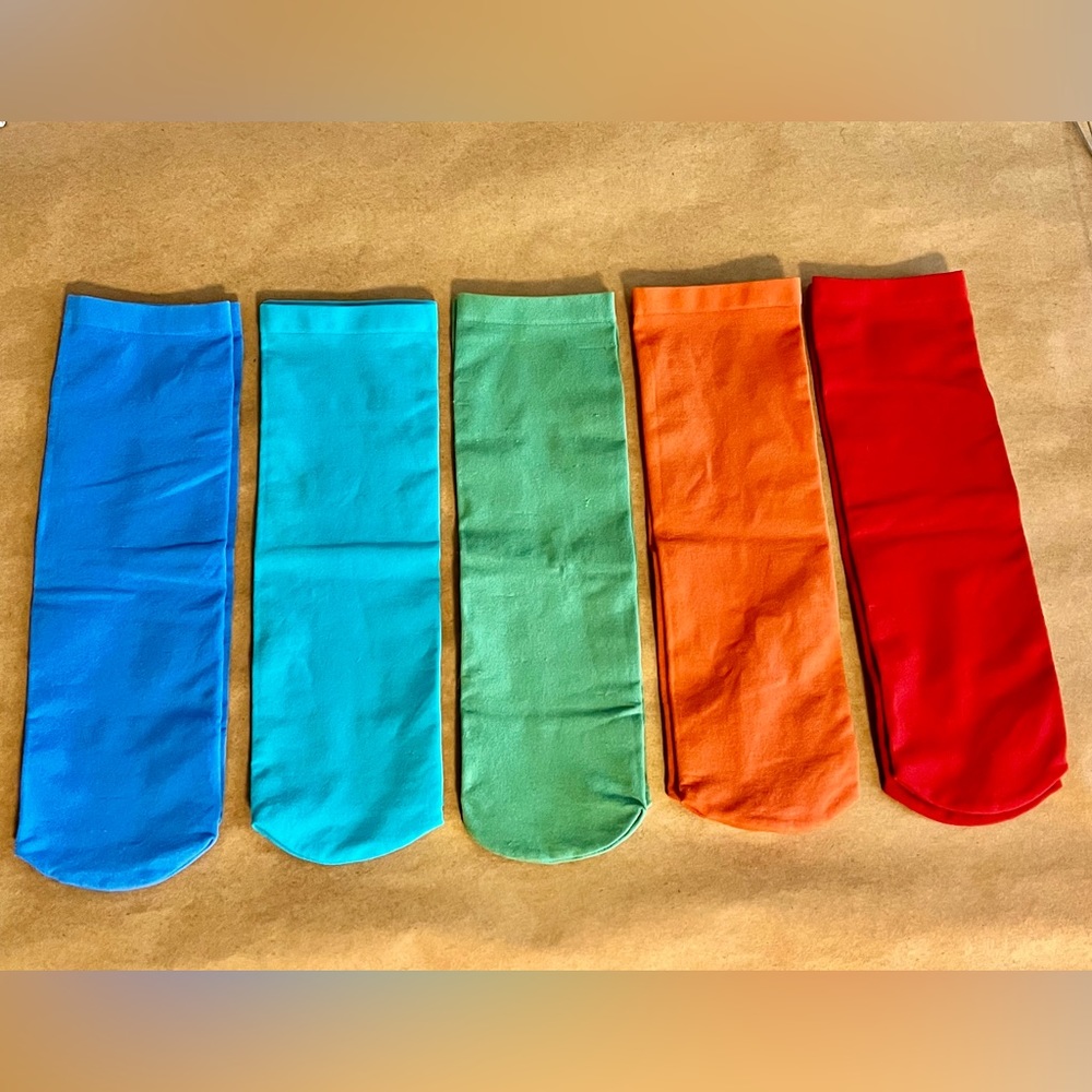 Custom color Hue Nylon ankle socks